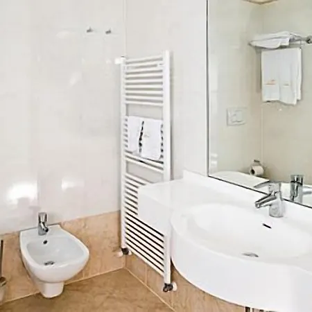 Hotel Lady Maria Wellness & Fondo