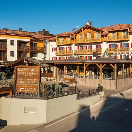 Hotel Lady Maria Wellness&resort 3*