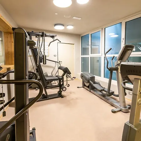 Hotel Lady Maria Wellness & Fondo